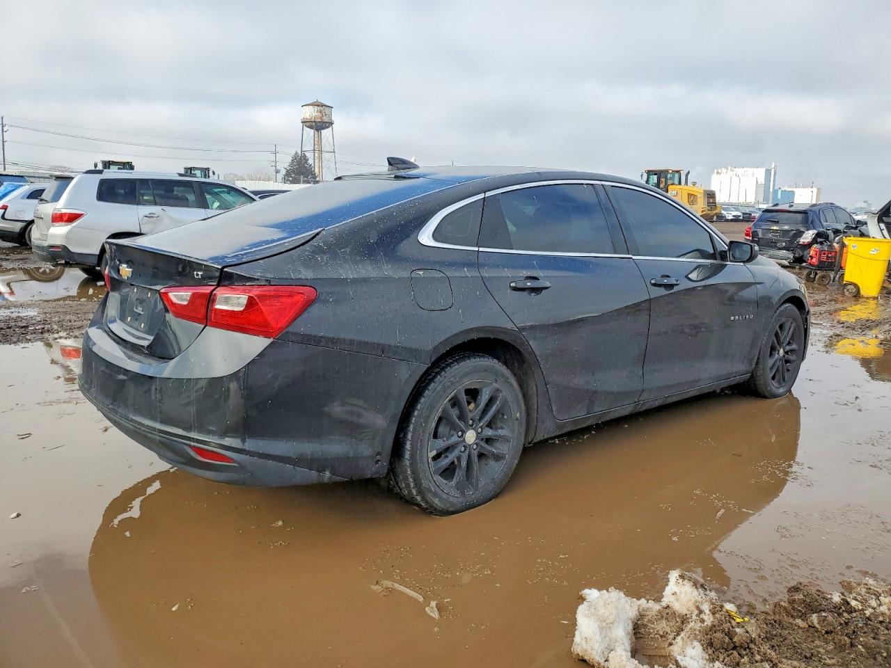 2018 CHEVROLET MALIBU LT photo 3
