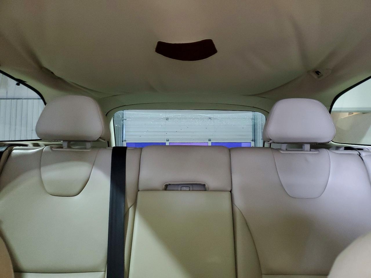 2015 VOLVO XC60 T6 PREMIER photo 10