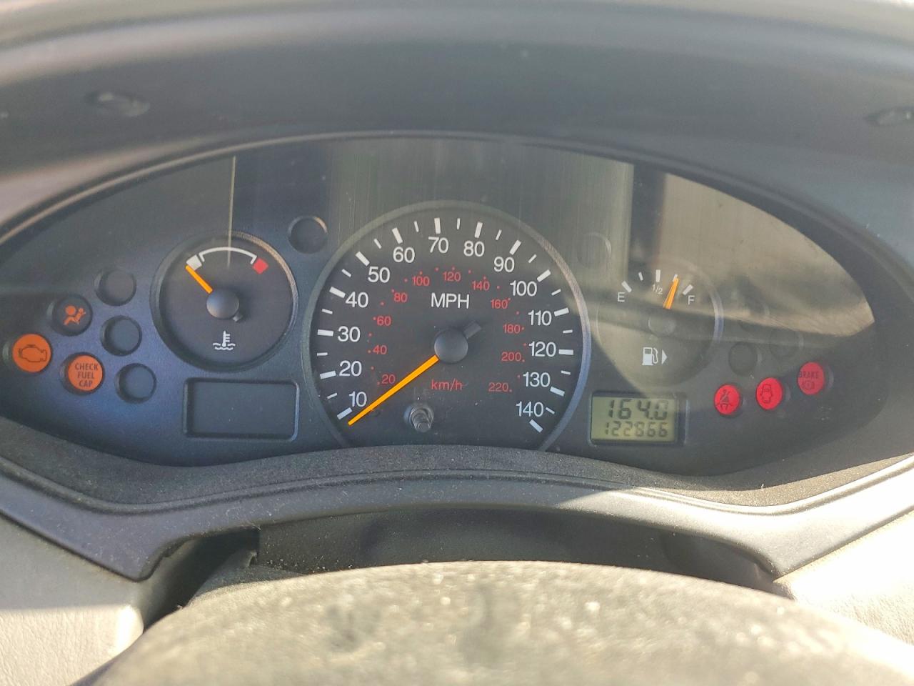2002 FORD FOCUS LX photo 9