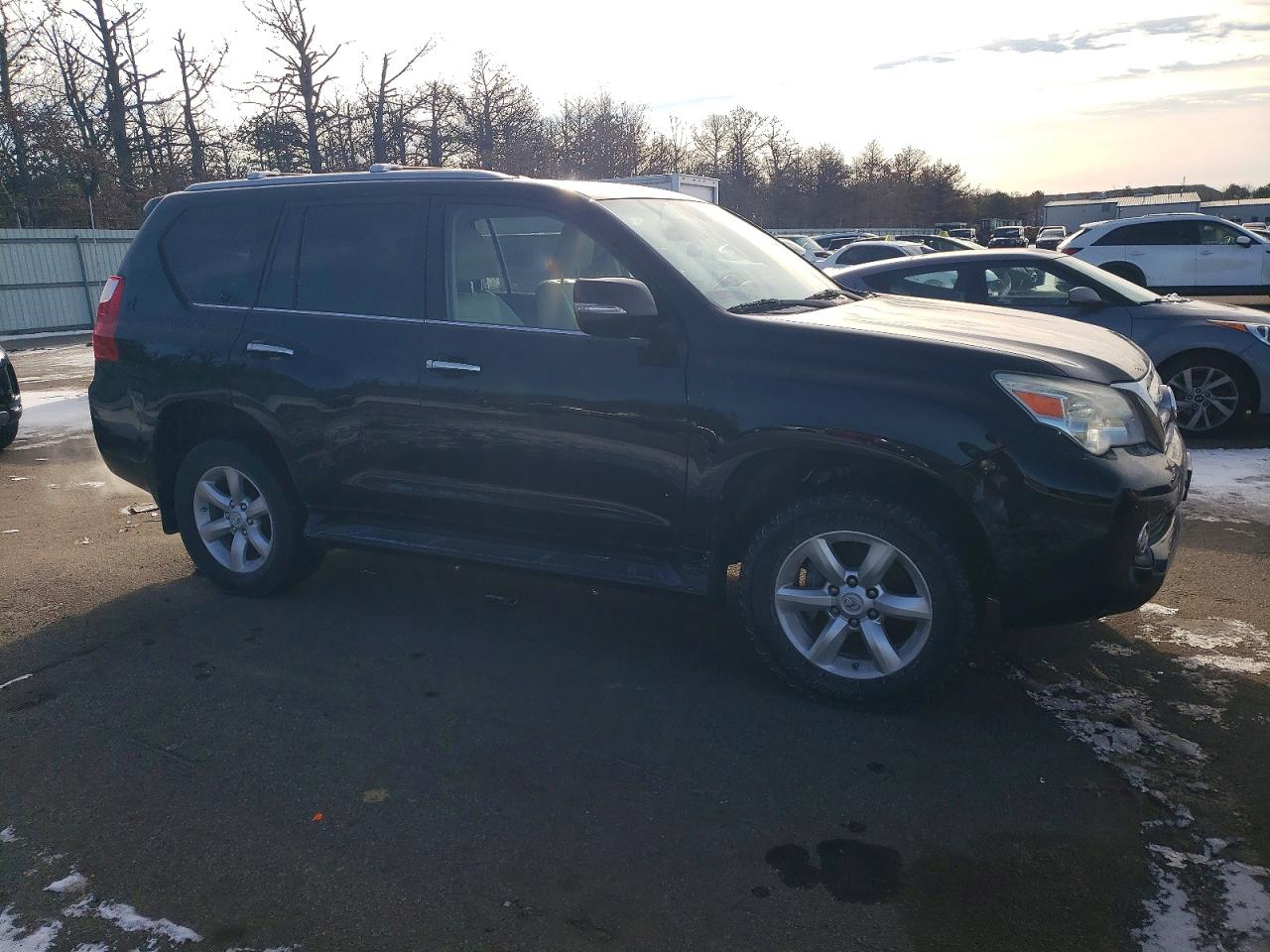 2010 LEXUS GX 460 photo 4