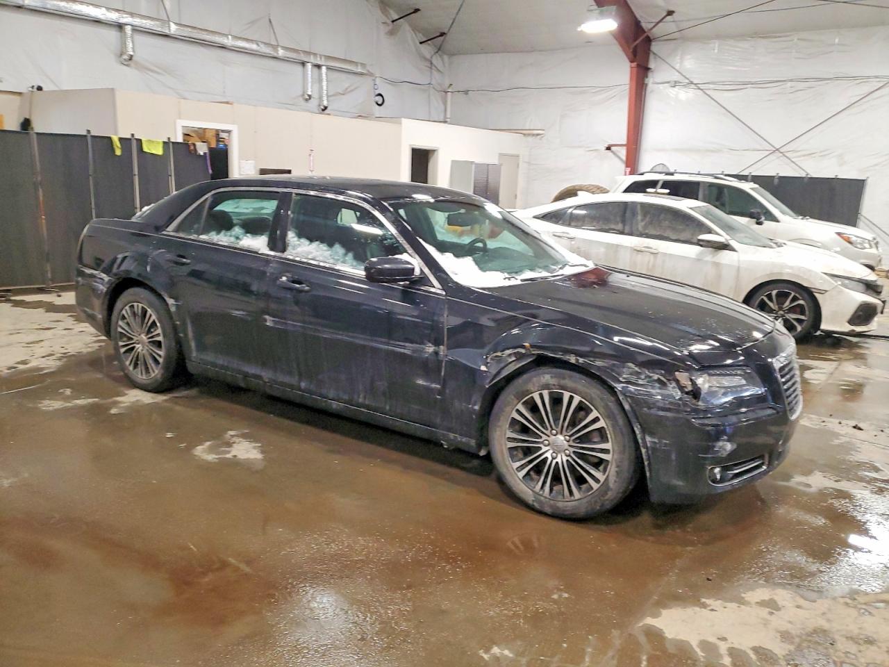 2014 CHRYSLER 300 S photo 4