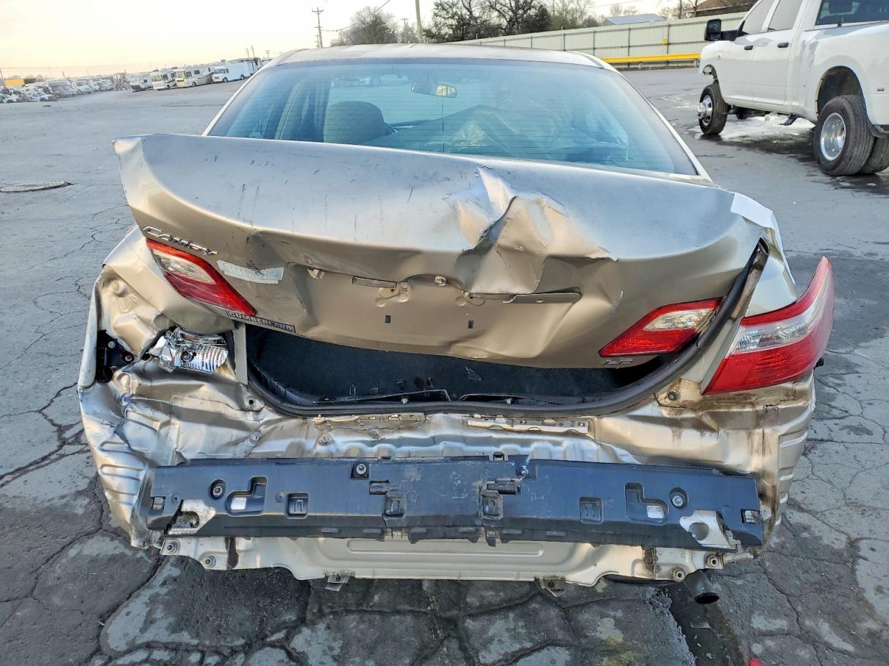 2009 TOYOTA CAMRY BASE photo 6