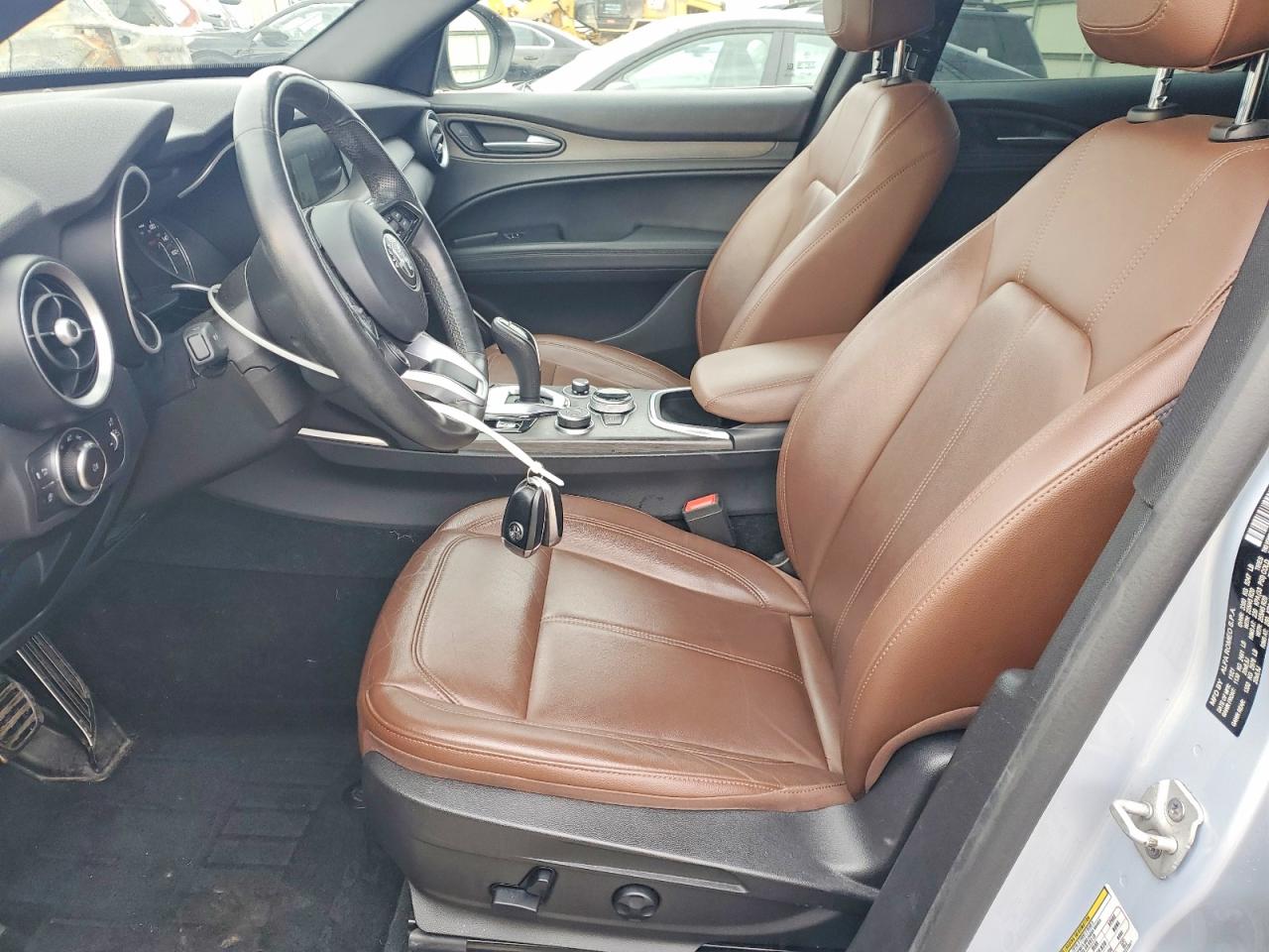 2022 ALFA ROMEO STELVIO TI photo 7