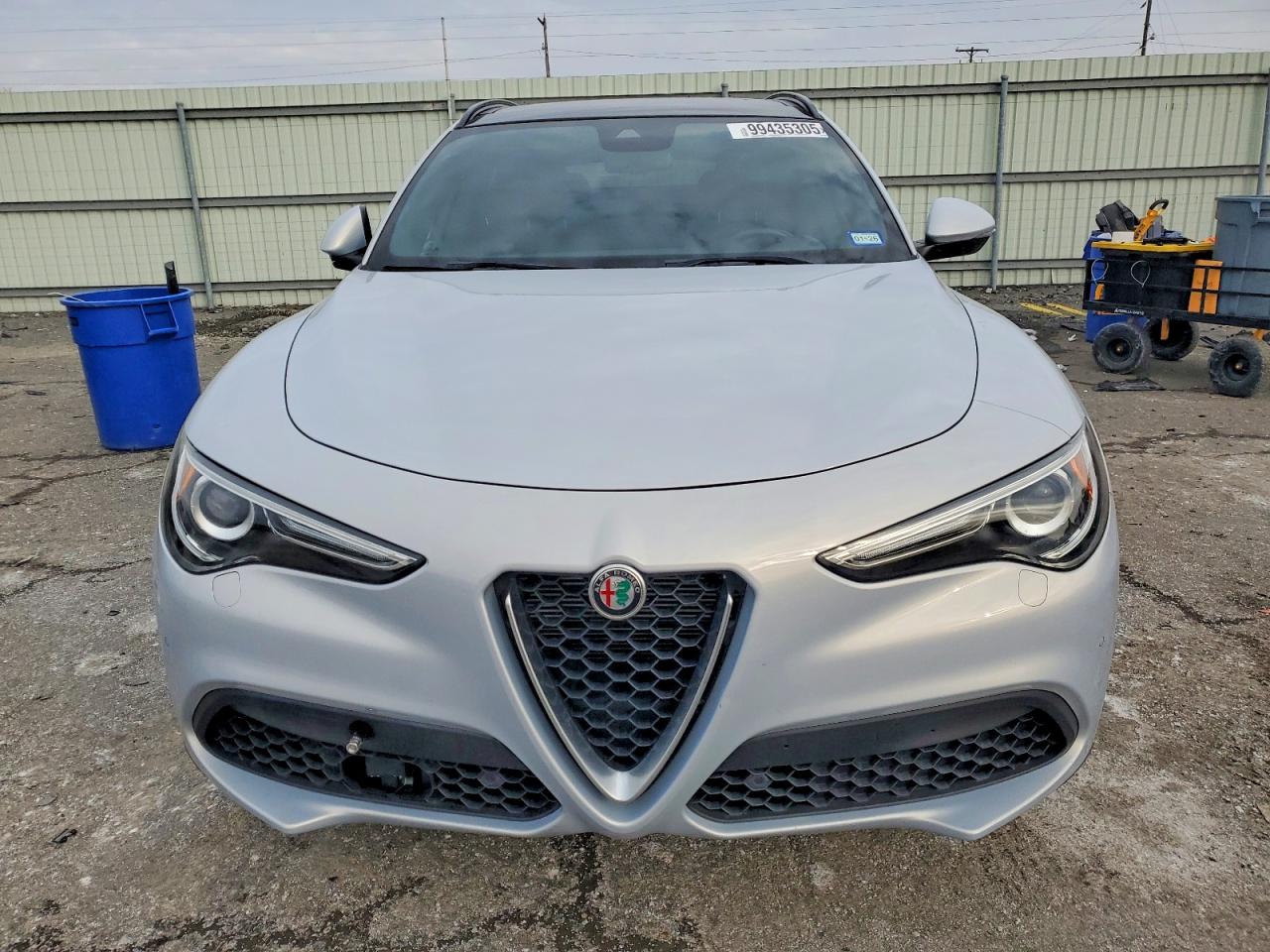 2022 ALFA ROMEO STELVIO TI photo 5