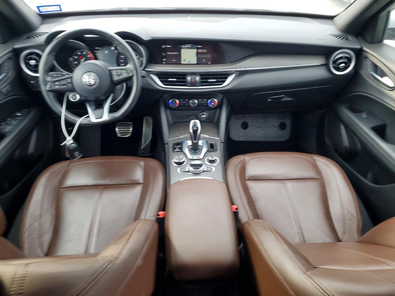 2022 ALFA ROMEO STELVIO TI photo 8