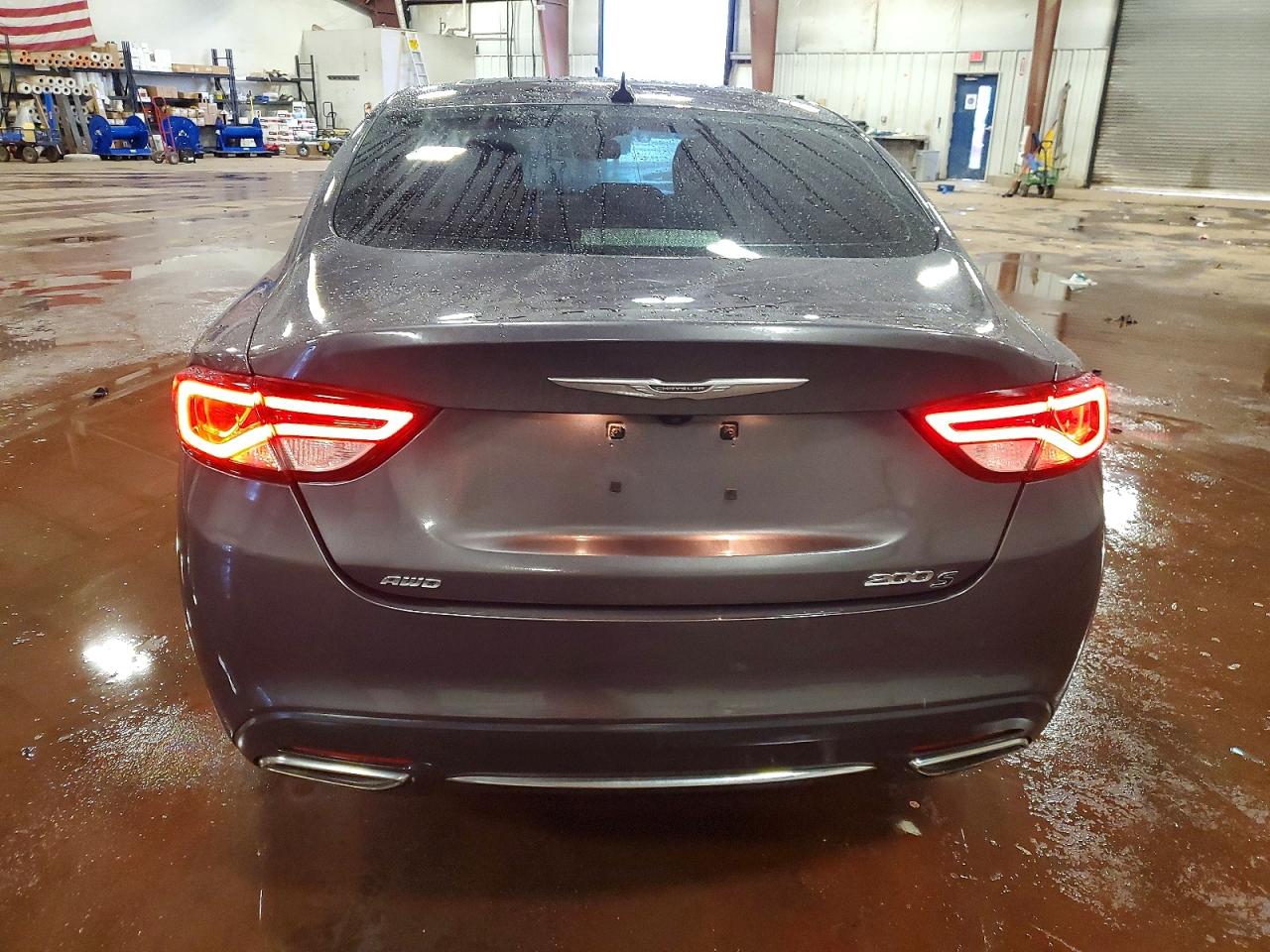 2016 CHRYSLER 200 S photo 6