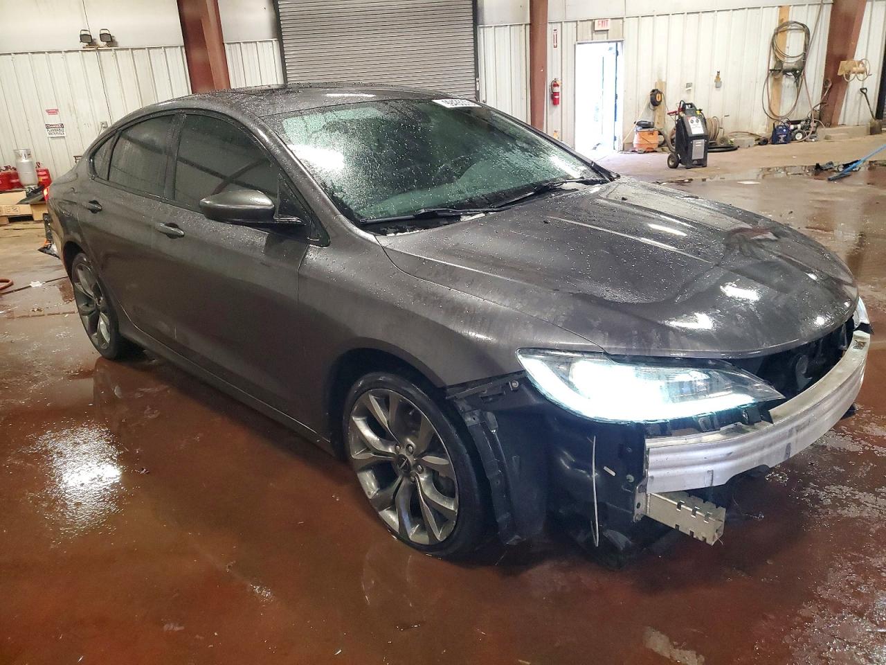 2016 CHRYSLER 200 S photo 4