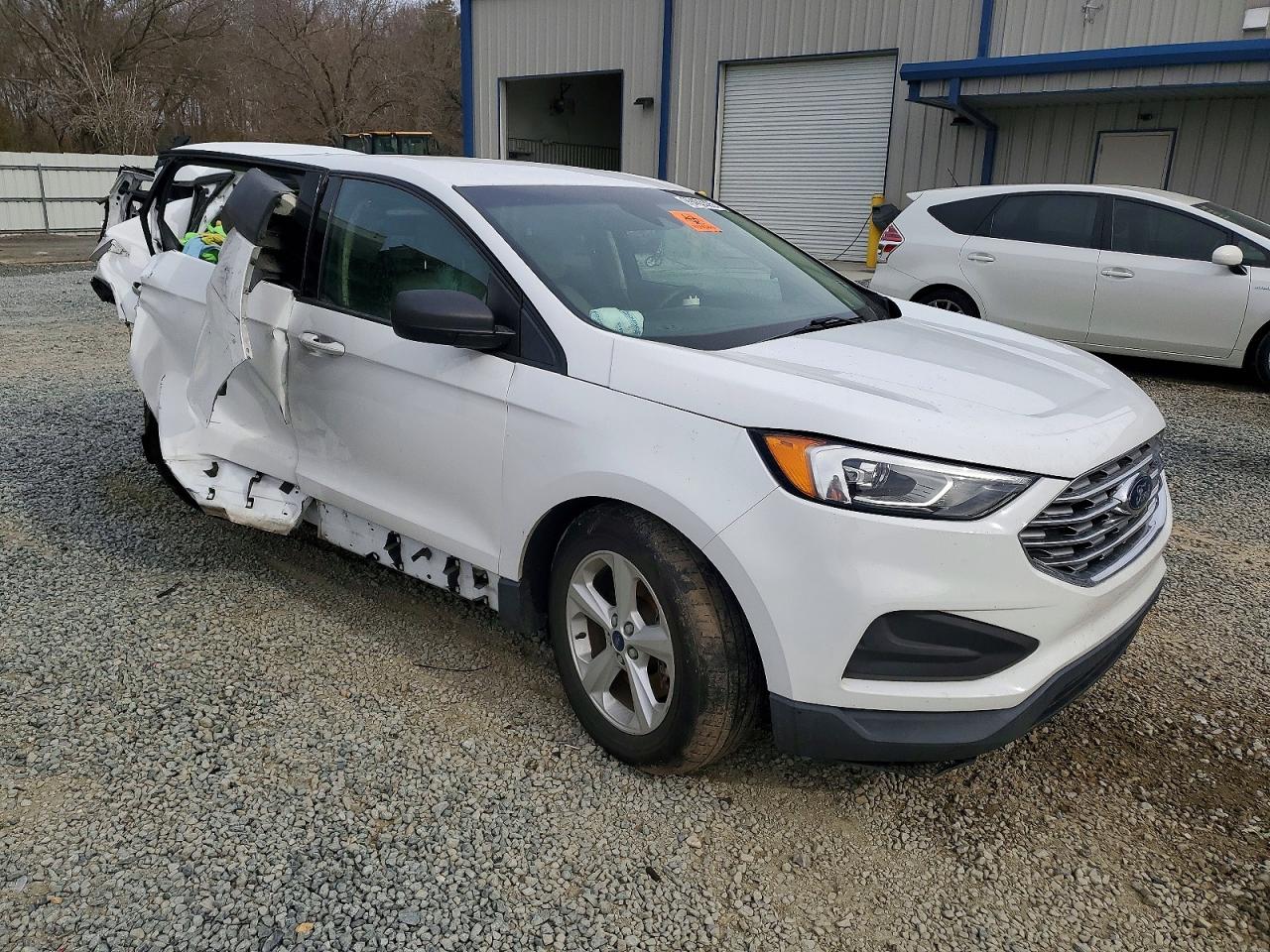 2019 FORD EDGE SE photo 10