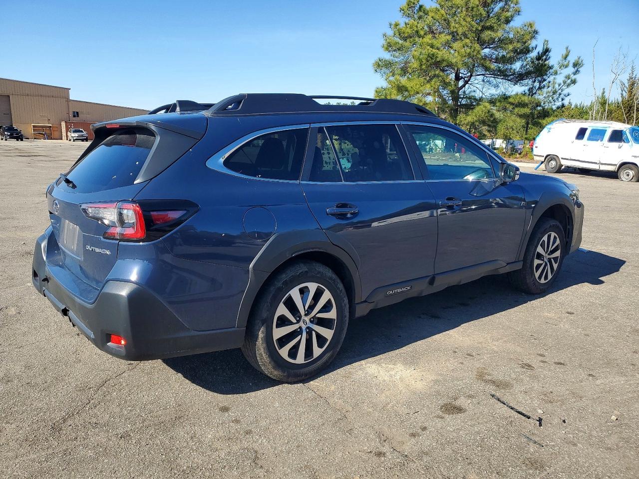 2023 SUBARU OUTBACK PREMIUM photo 3