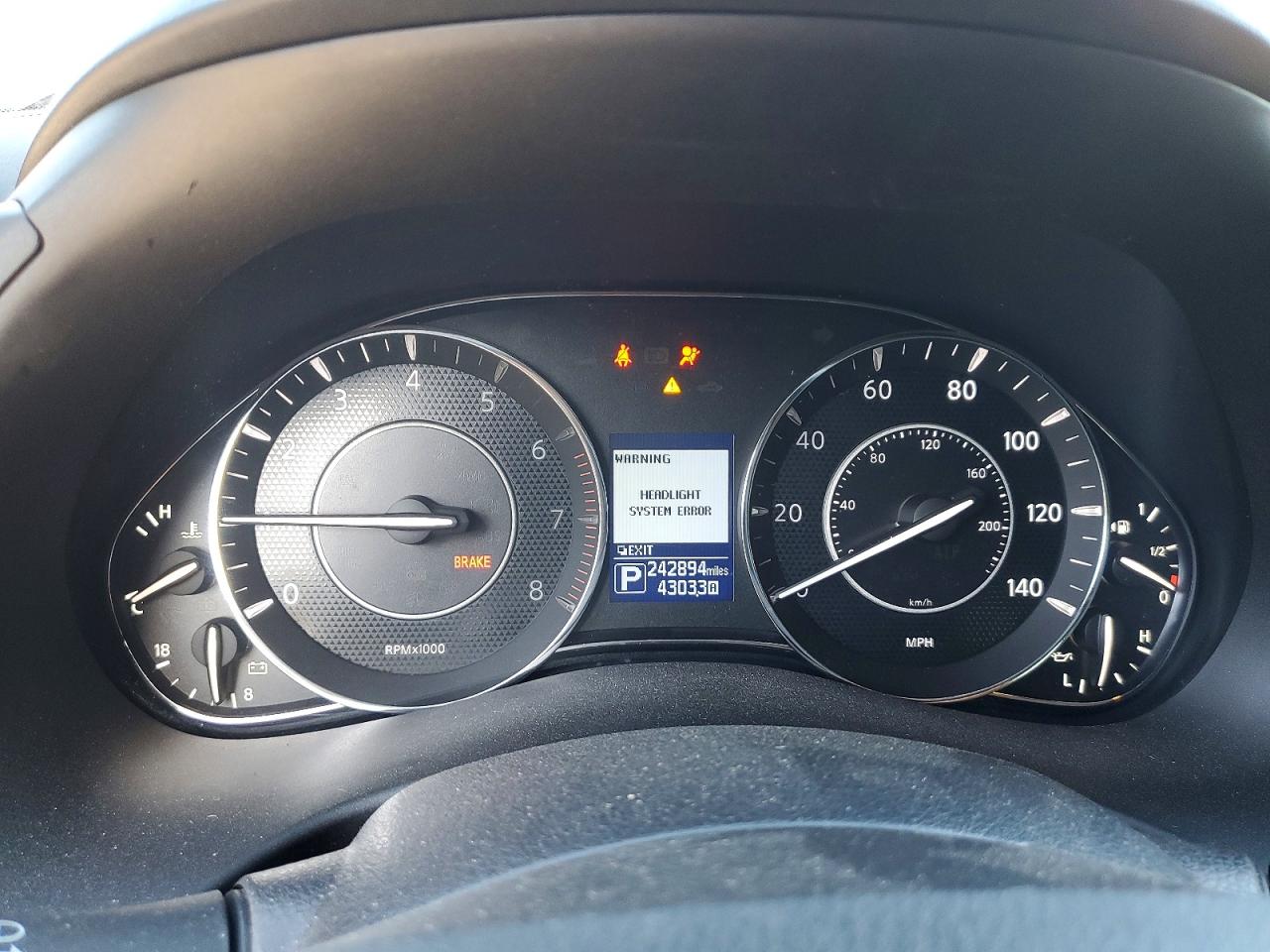 2018 NISSAN ARMADA PLATINUM photo 9