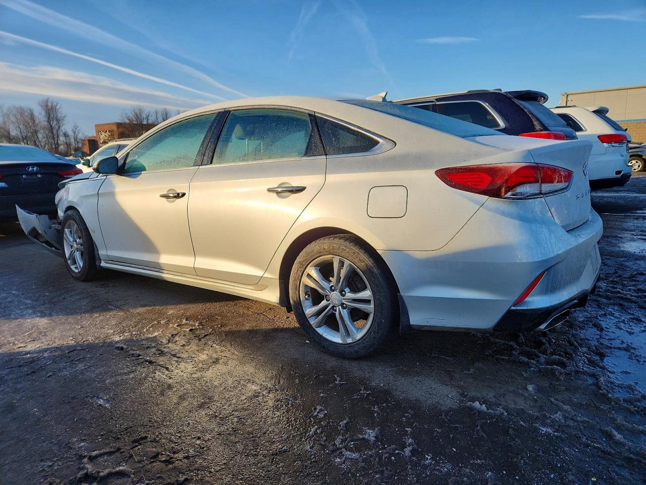 2018 HYUNDAI SONATA SPORT photo 2