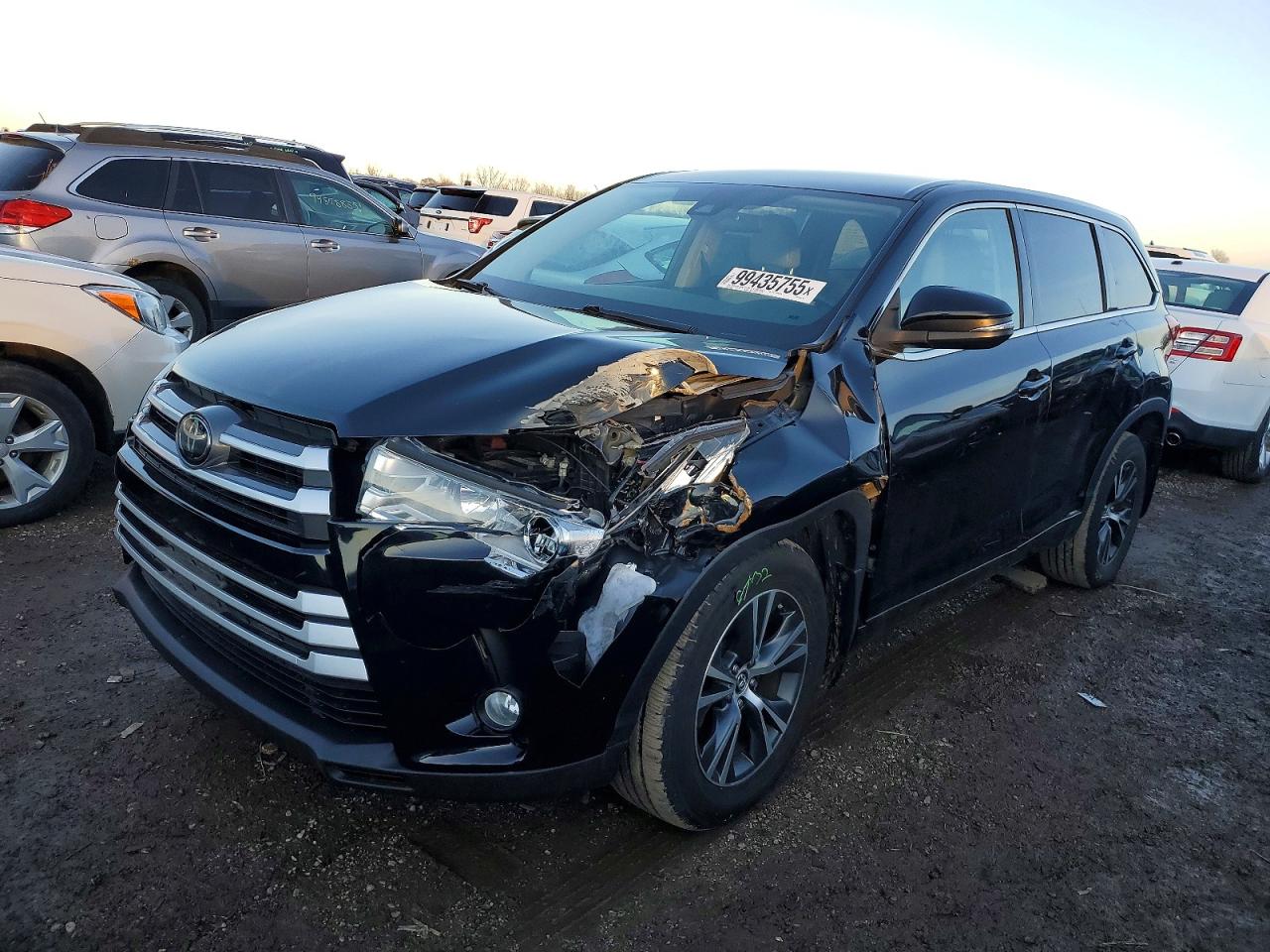 2017 TOYOTA HIGHLANDER