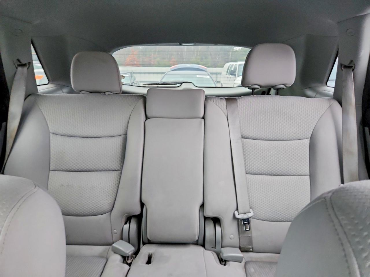 2013 KIA SORENTO LX photo 10