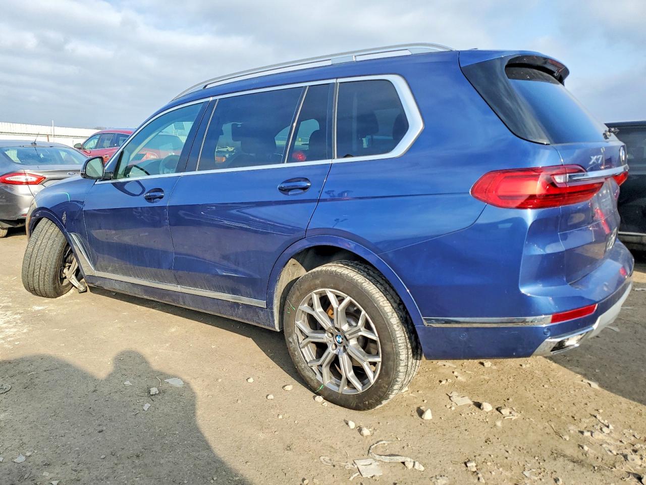 2021 BMW X7 XDRIVE40I photo 2
