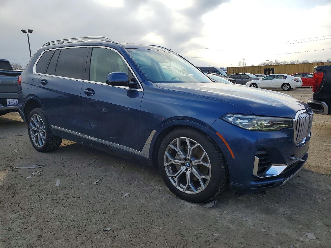 2021 BMW X7 XDRIVE40I photo 4