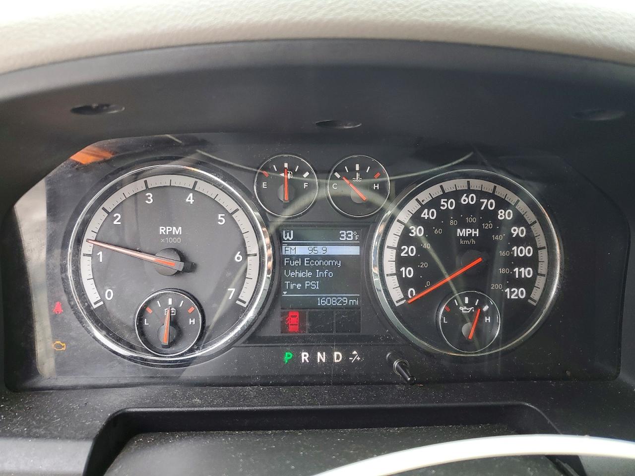 2010 DODGE RAM 1500 photo 9