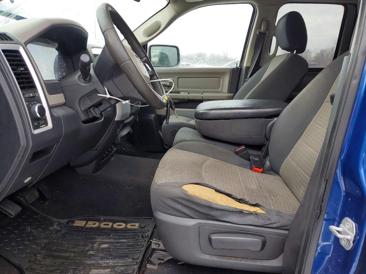 2010 DODGE RAM 1500 photo 7