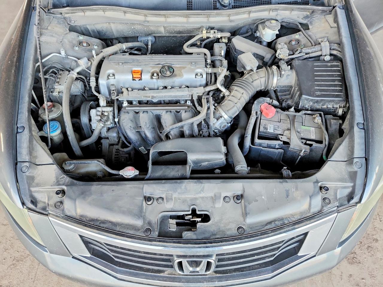 2010 HONDA ACCORD LX photo 21