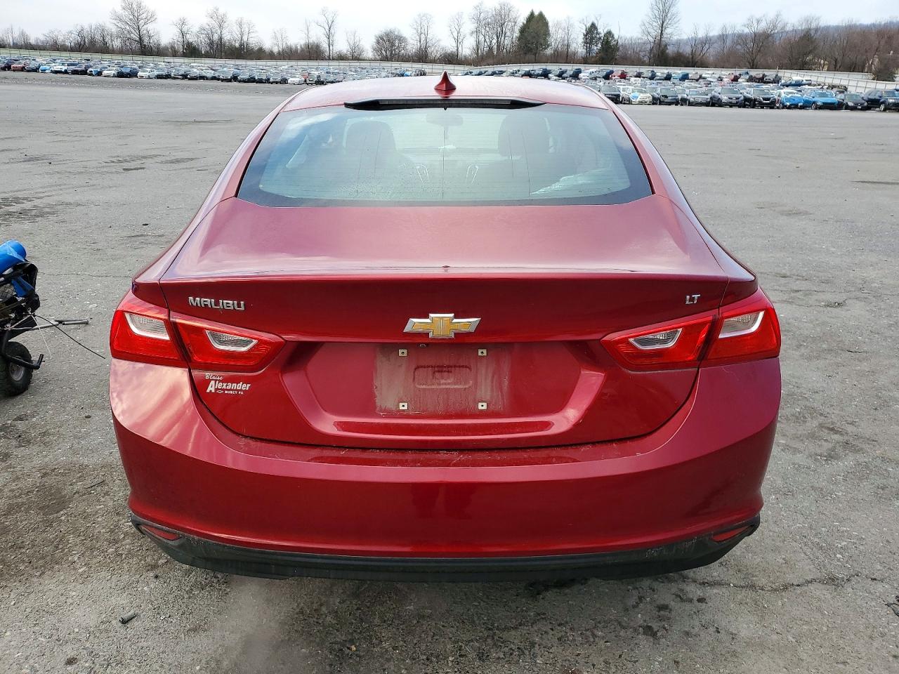2018 CHEVROLET MALIBU LT photo 6