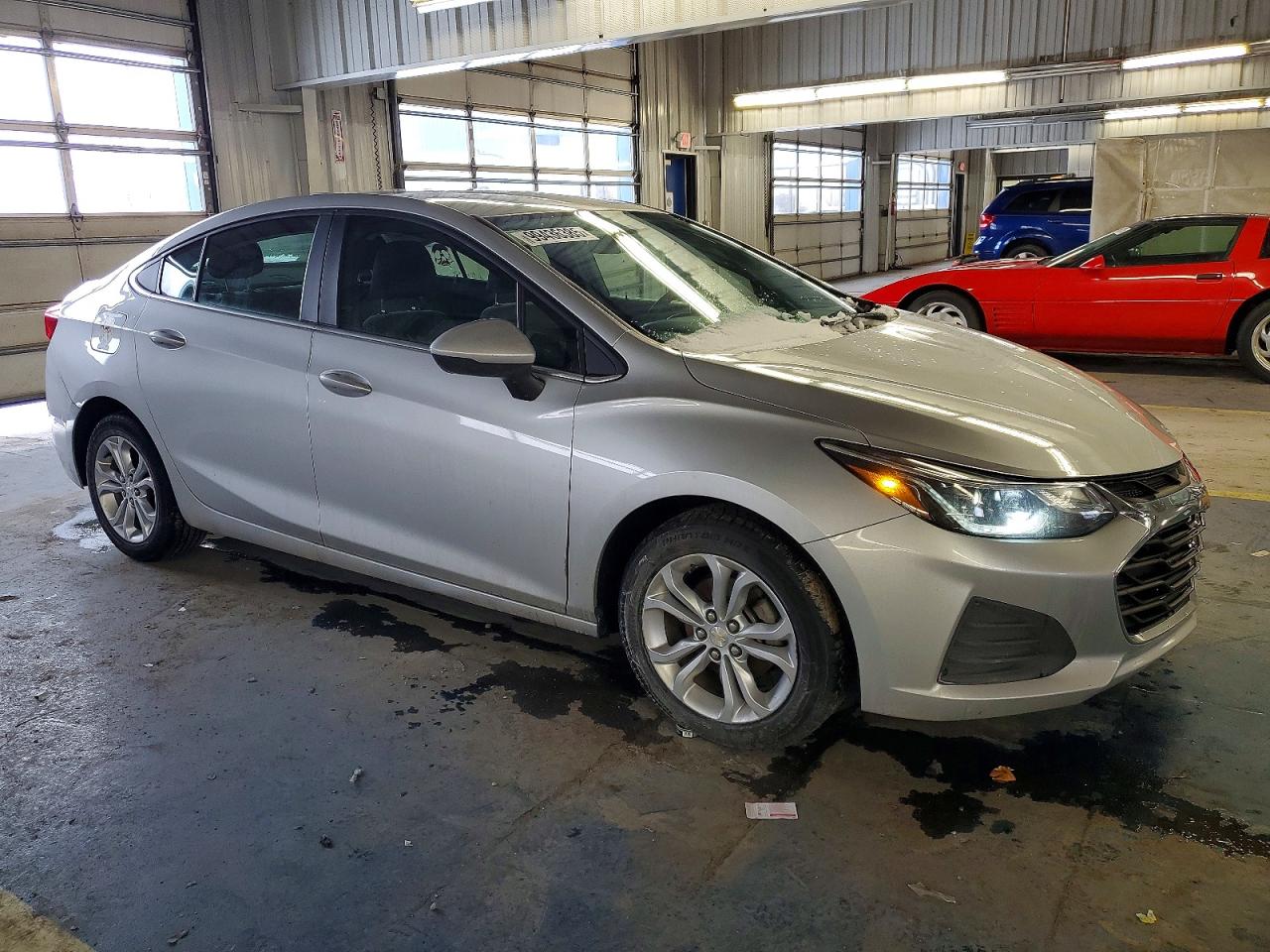 2019 CHEVROLET CRUZE LT photo 4