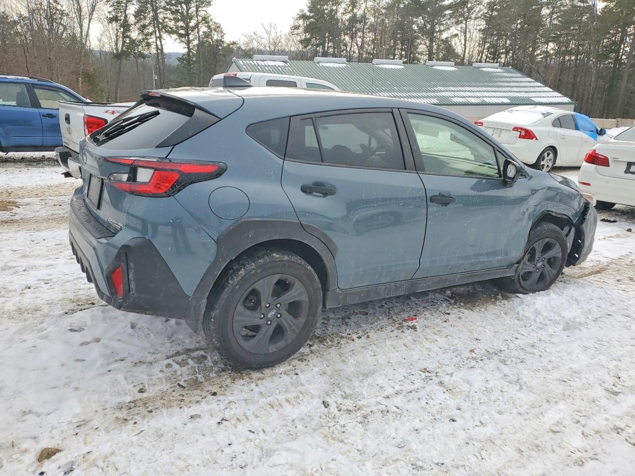 2024 SUBARU CROSSTREK photo 3