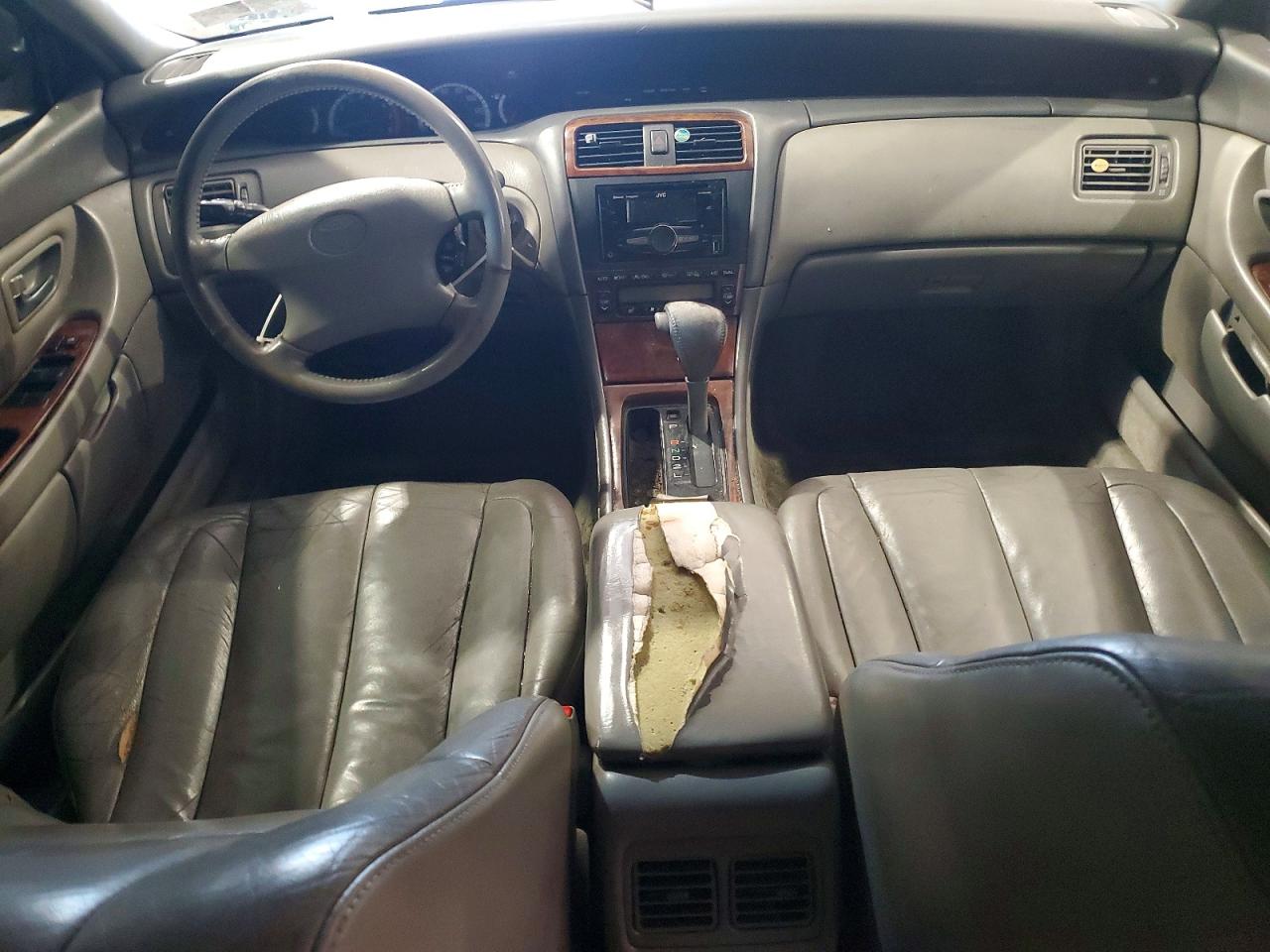 2001 TOYOTA AVALON XL photo 8