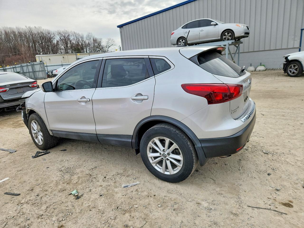 2019 NISSAN ROGUE SPORT S photo 2