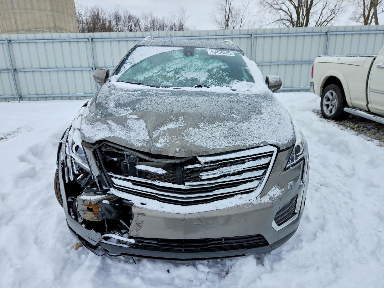 2017 CADILLAC XT5 photo 5