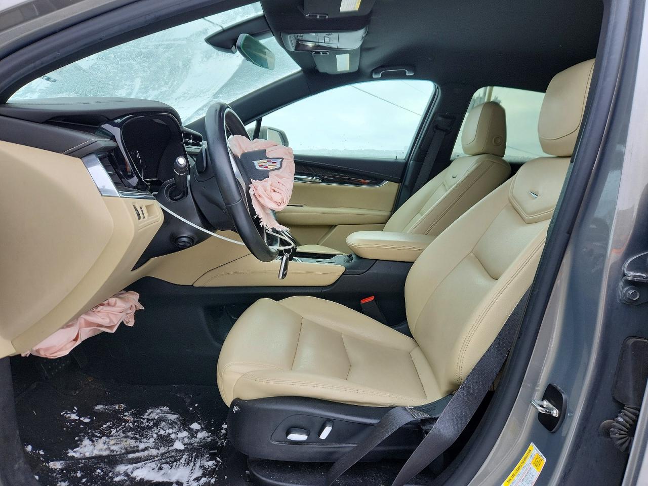 2017 CADILLAC XT5 photo 7