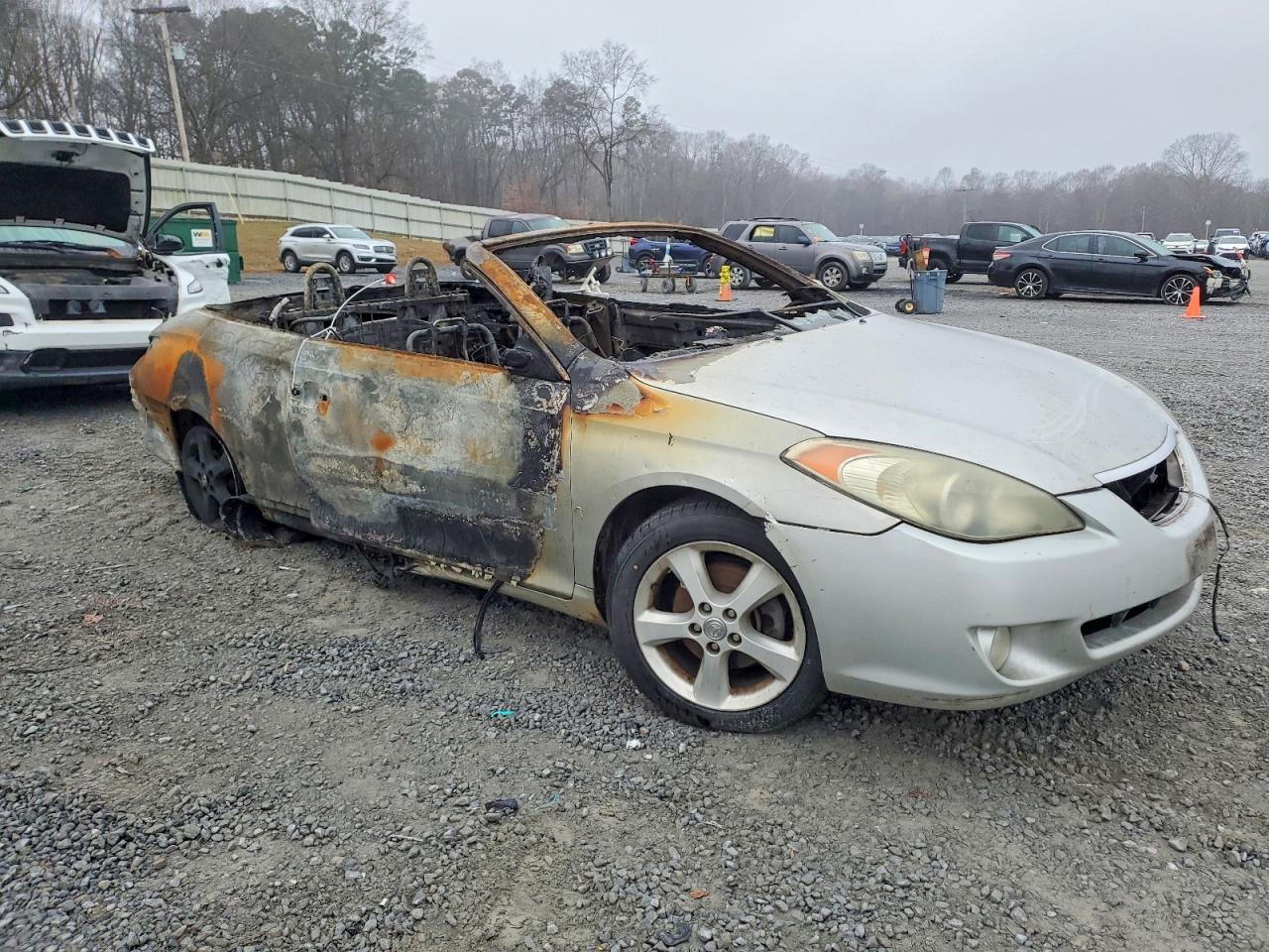 2006 TOYOTA CAMRY SOLARA SE photo 4
