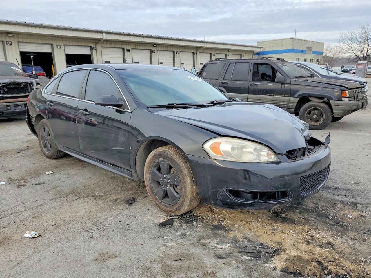 2010 CHEVROLET IMPALA LS photo 4