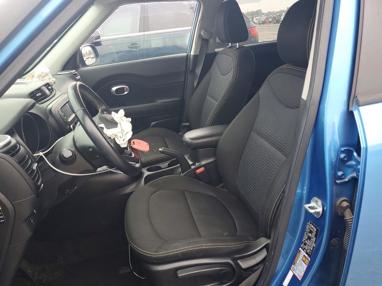 2016 KIA SOUL + photo 7