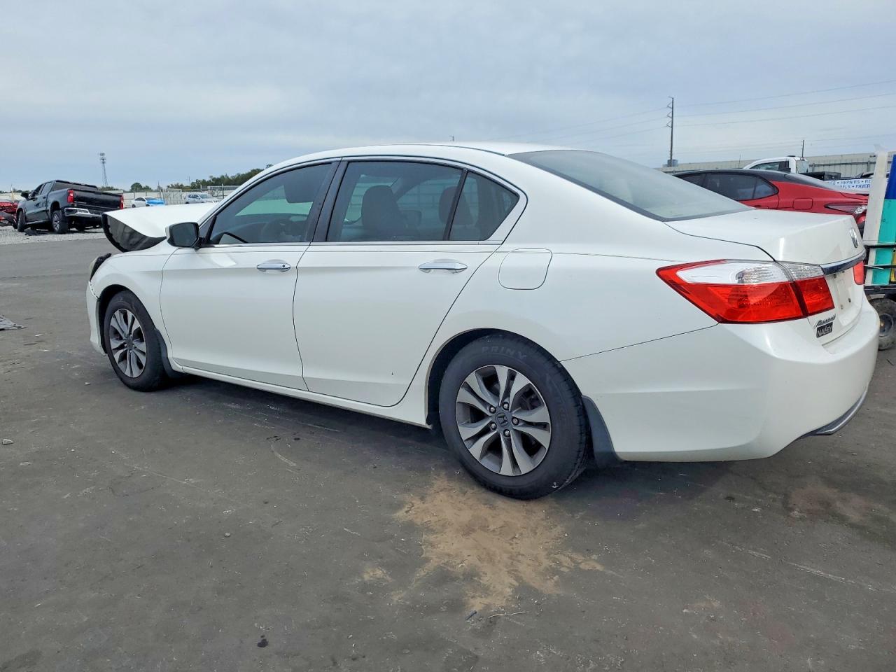 2013 HONDA ACCORD LX photo 2