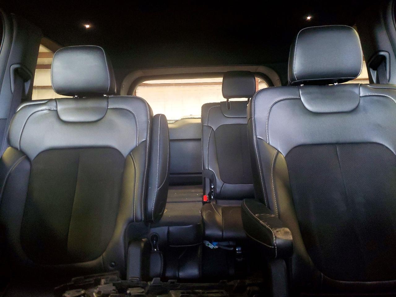 2023 JEEP GRAND CHEROKEE L LAREDO photo 10