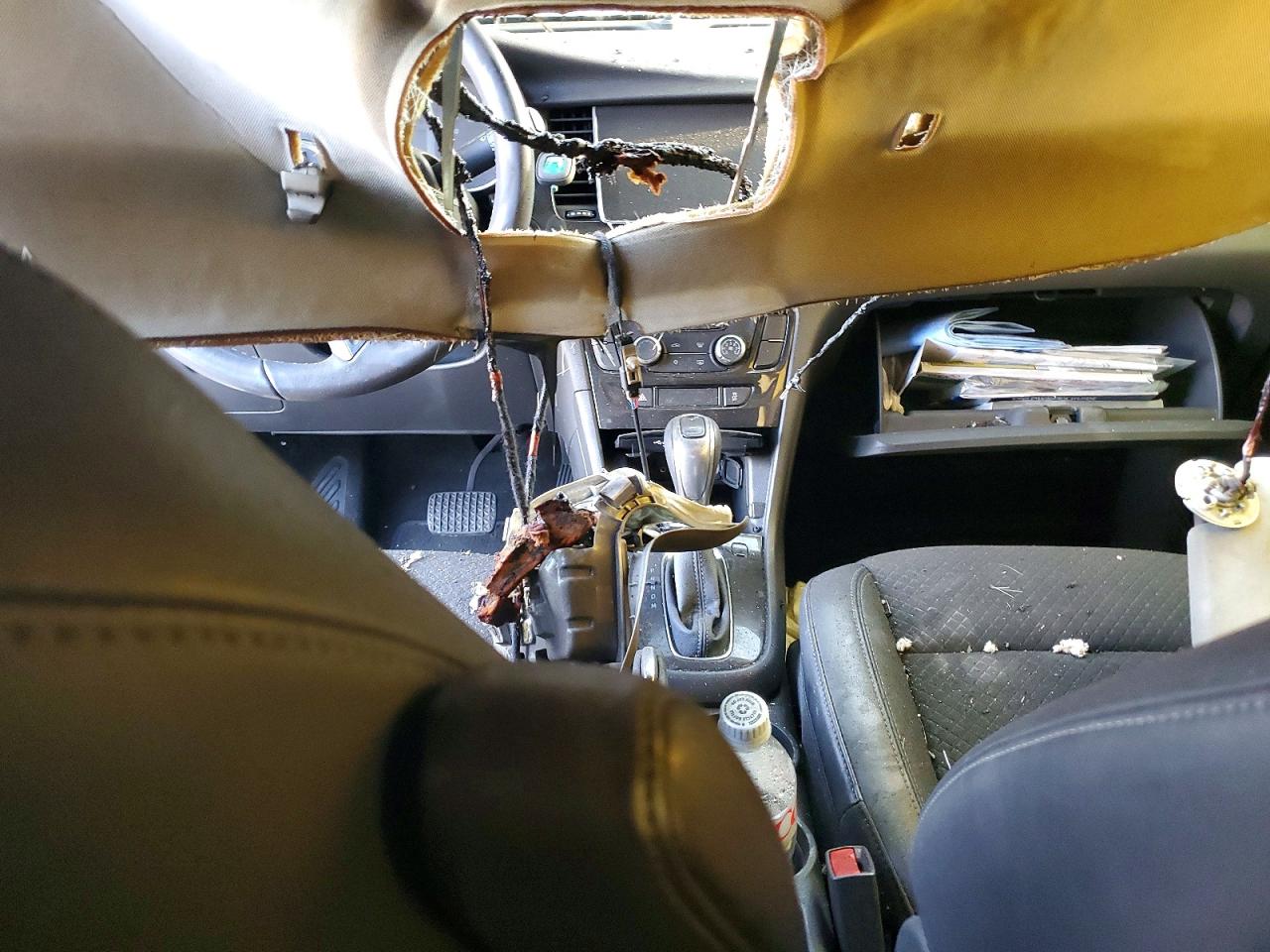 2019 BUICK ENCORE PREFERRED photo 8