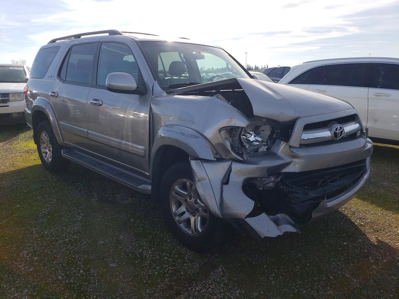 2006 TOYOTA SEQUOIA SR5 photo 4