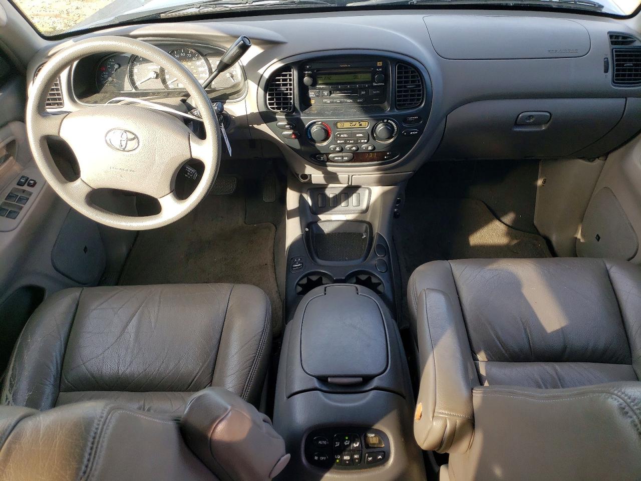 2006 TOYOTA SEQUOIA SR5 photo 8