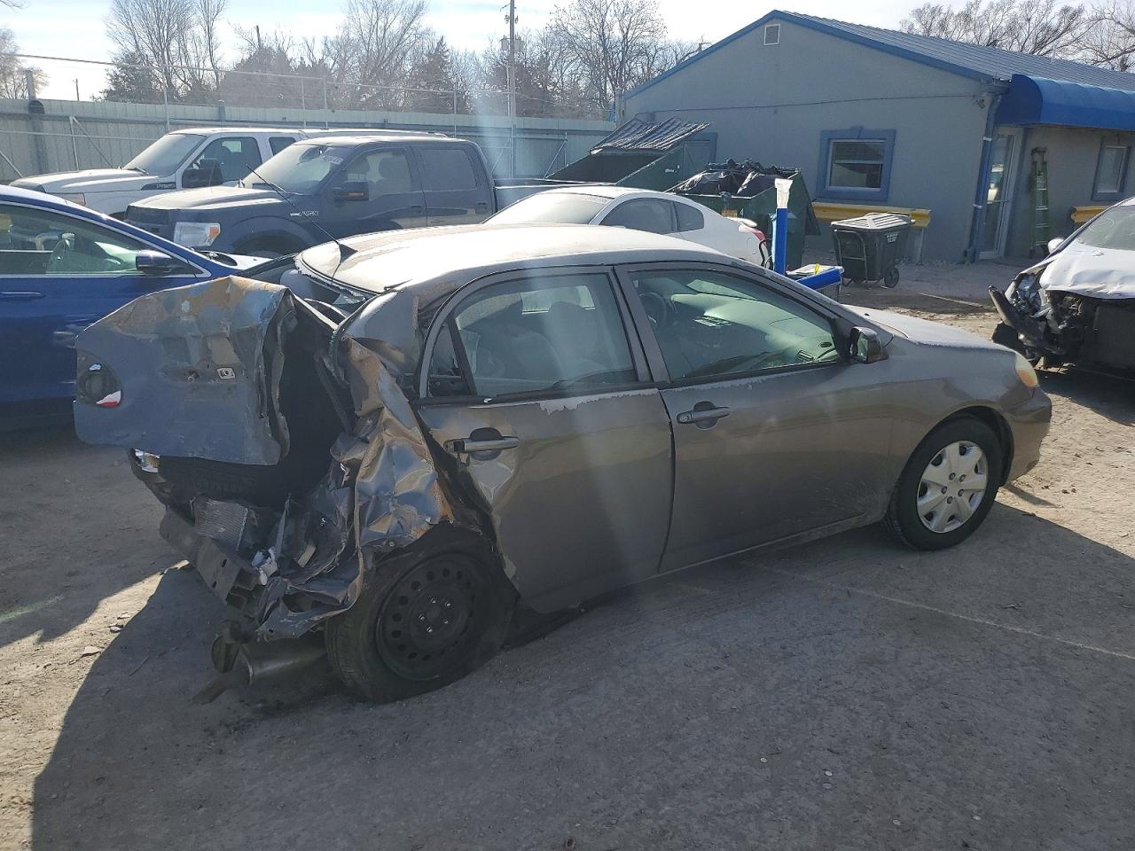 2005 TOYOTA COROLLA CE photo 3