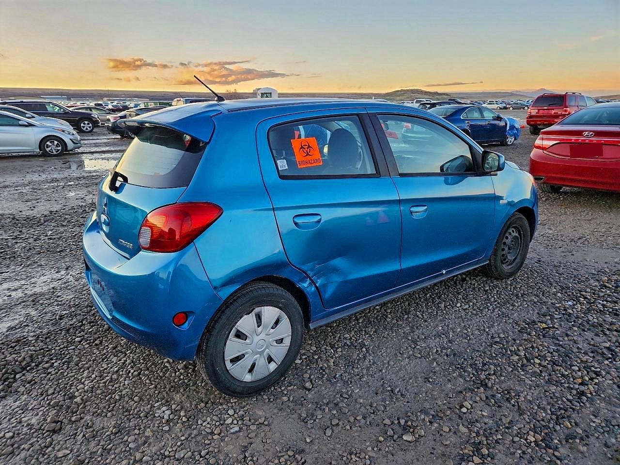 2015 MITSUBISHI MIRAGE DE photo 3
