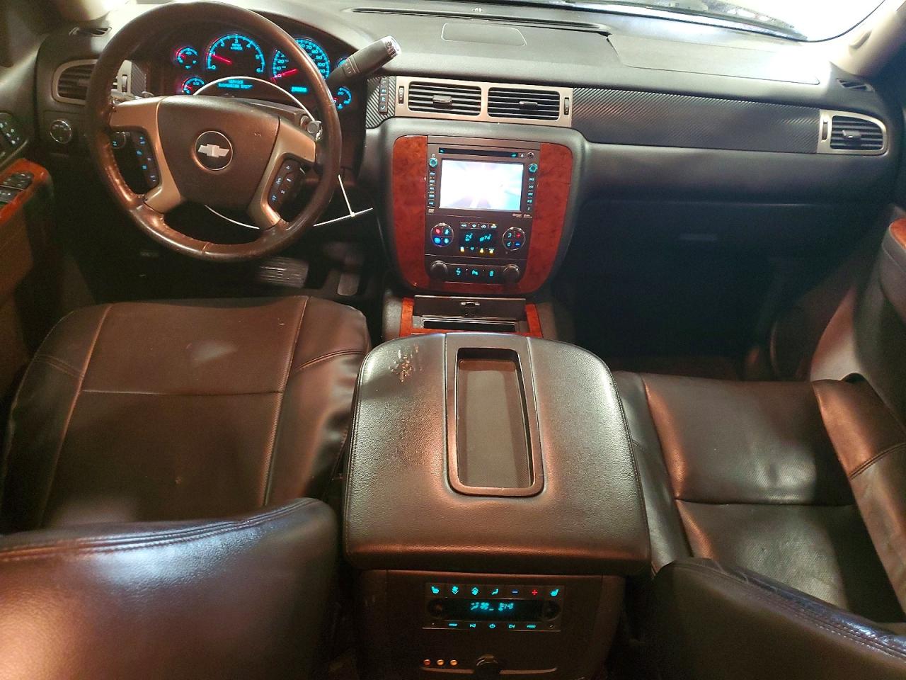 2012 CHEVROLET TAHOE K1500 LTZ photo 8