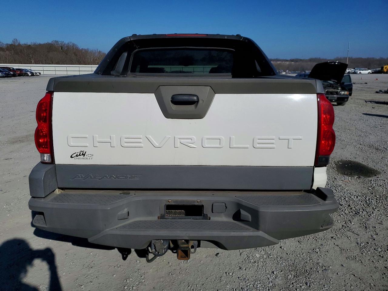 2002 CHEVROLET AVALANCHE K1500 photo 6