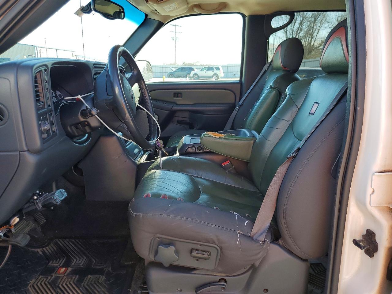 2002 CHEVROLET AVALANCHE K1500 photo 7