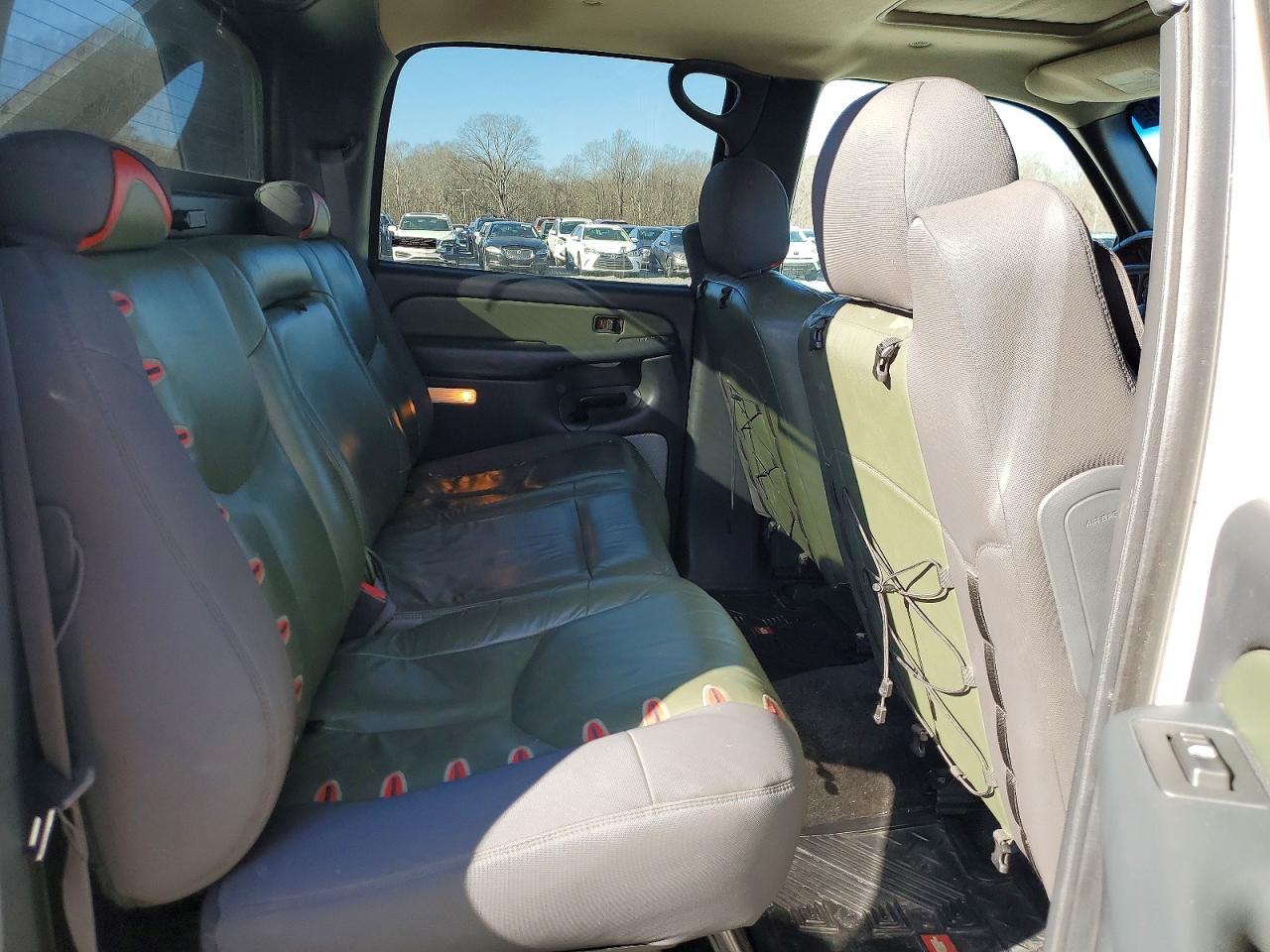 2002 CHEVROLET AVALANCHE K1500 photo 10