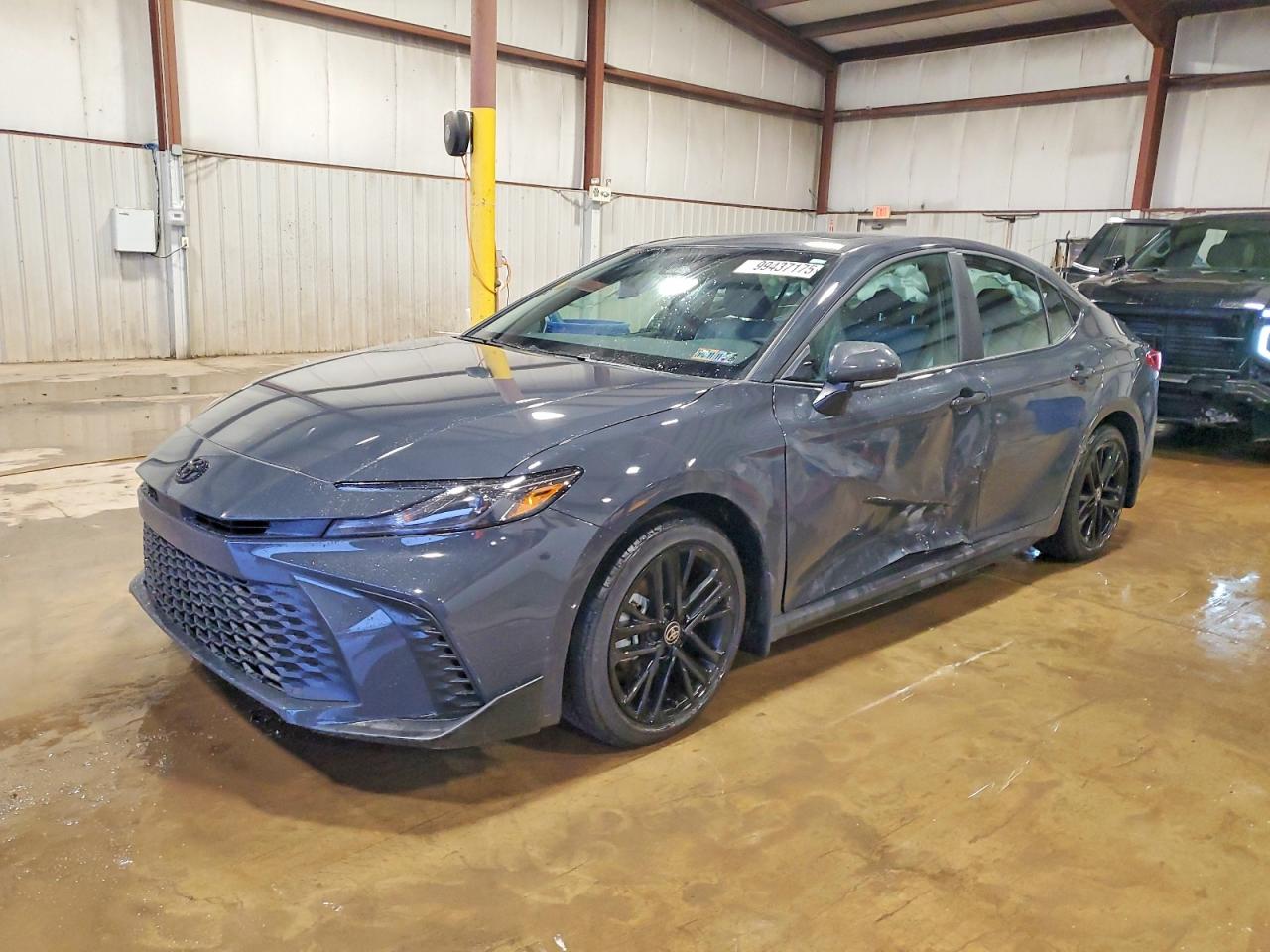 2026 TOYOTA CAMRY