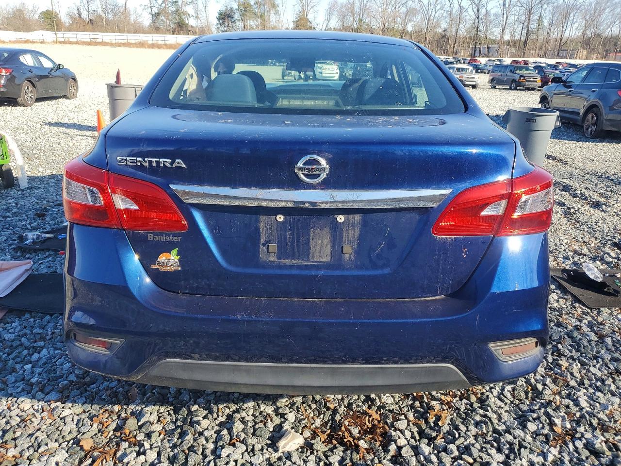 2019 NISSAN SENTRA S photo 6
