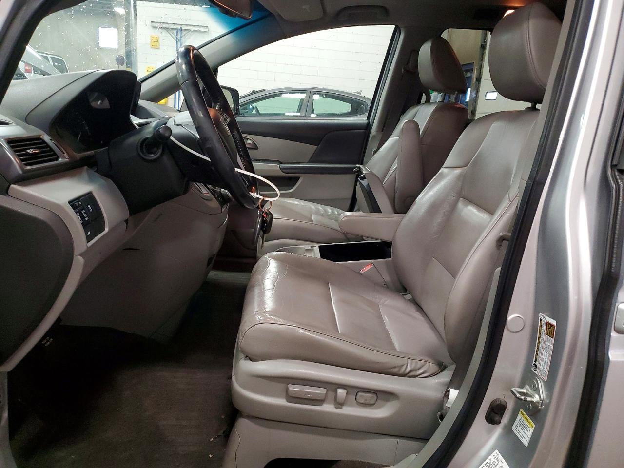 2012 HONDA ODYSSEY EXL photo 7