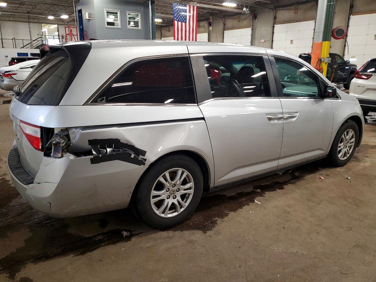 2012 HONDA ODYSSEY EXL photo 3