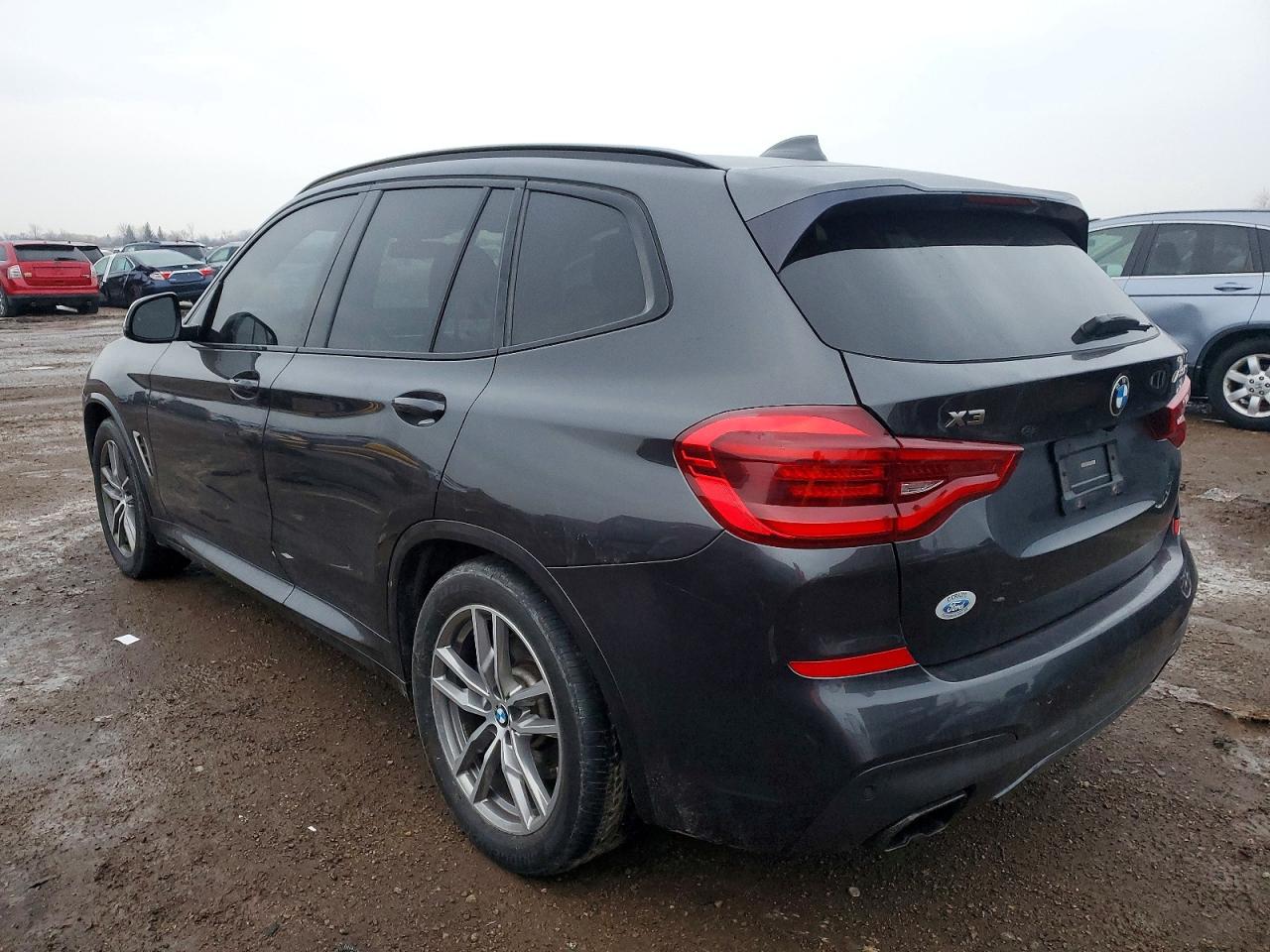2018 BMW X3 XDRIVEM40I photo 2