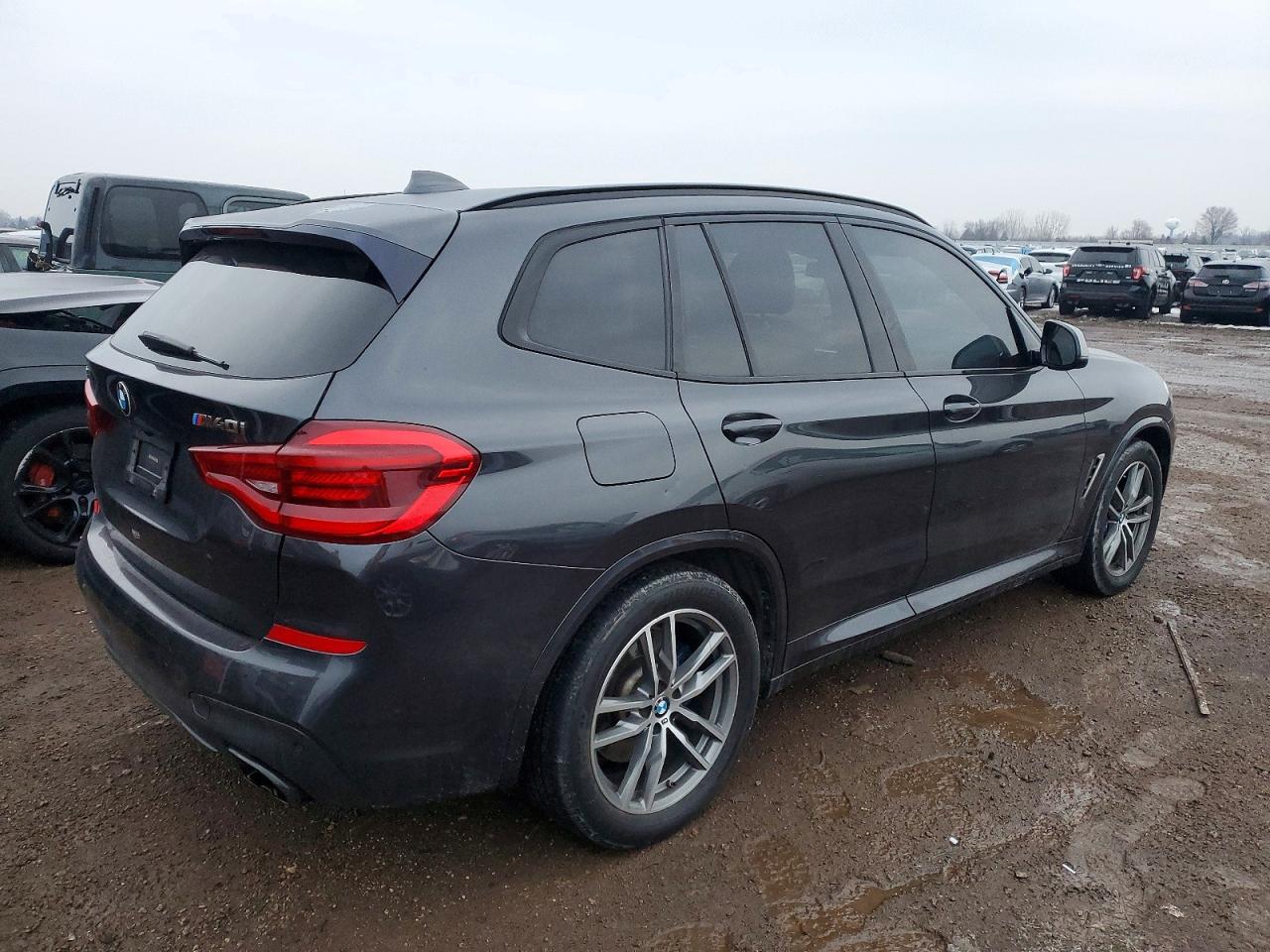2018 BMW X3 XDRIVEM40I photo 3