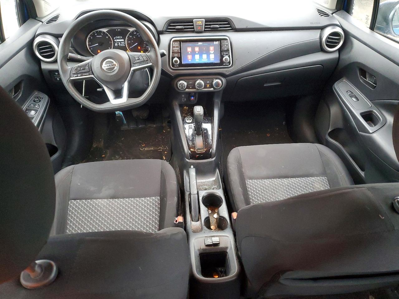 2021 NISSAN VERSA S photo 15